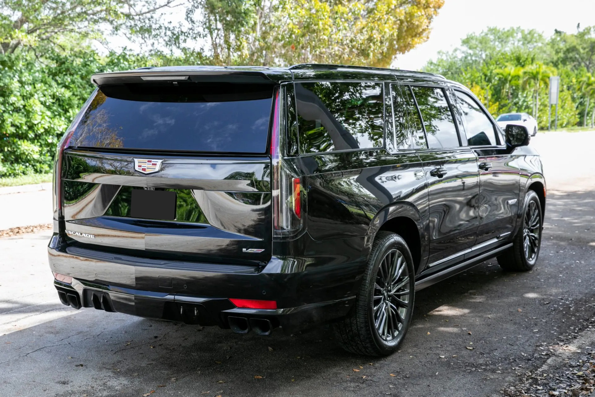 2023 Cadillac Escalade-V ESV