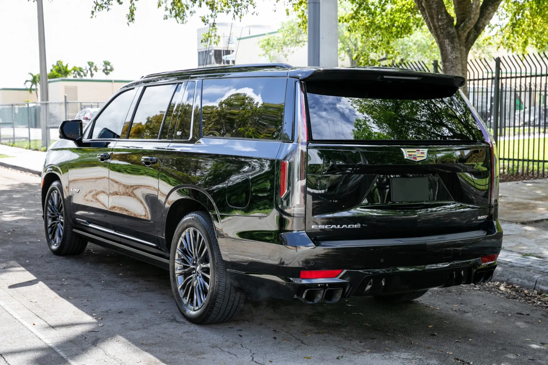 2023 Cadillac Escalade-V ESV