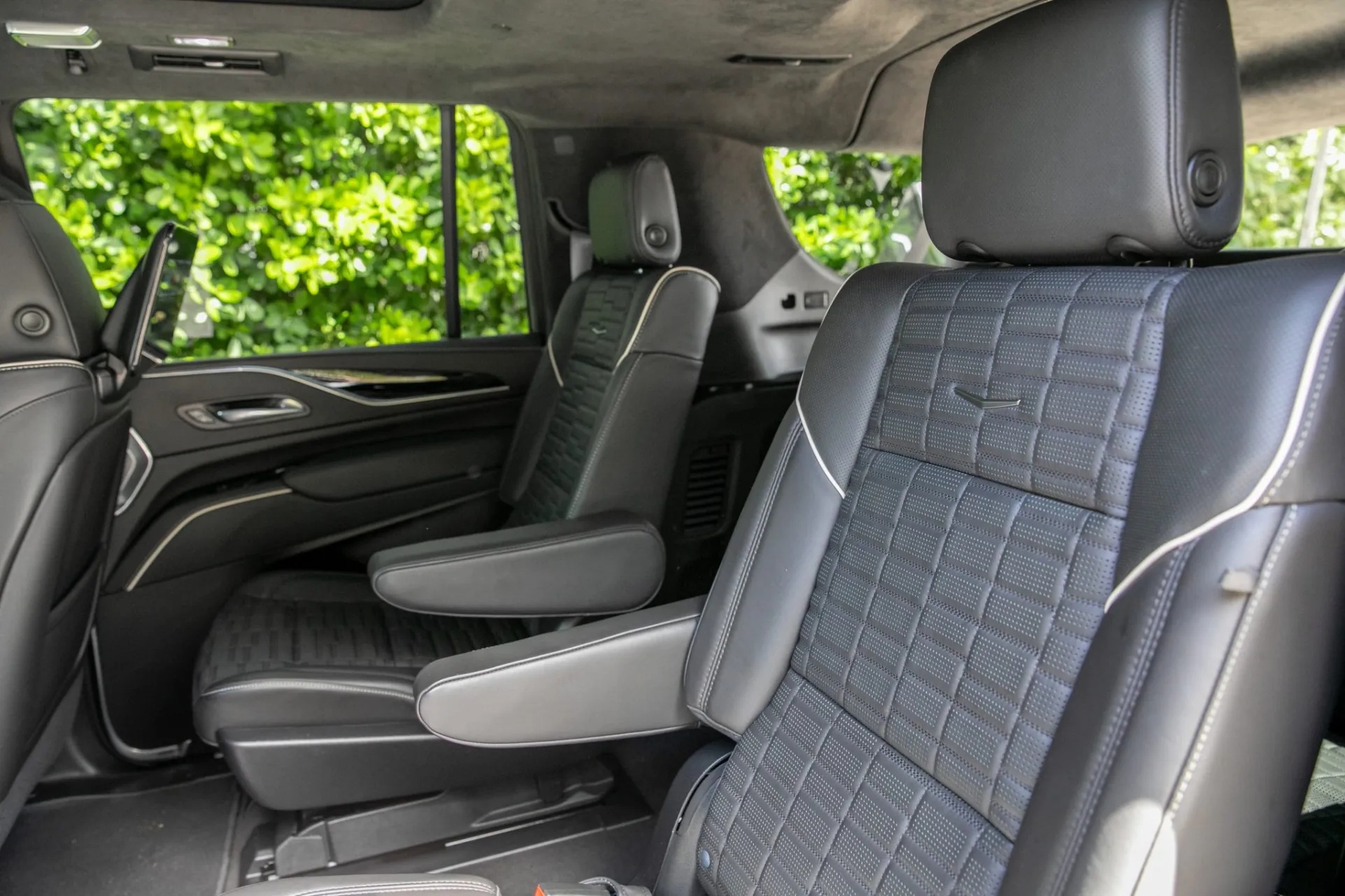 2023 Cadillac Escalade-V ESV