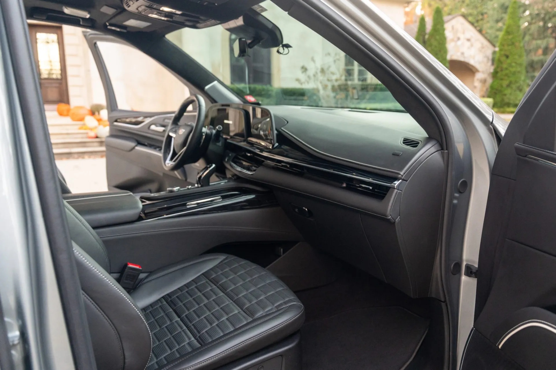 2023 Cadillac Escalade-V ESV