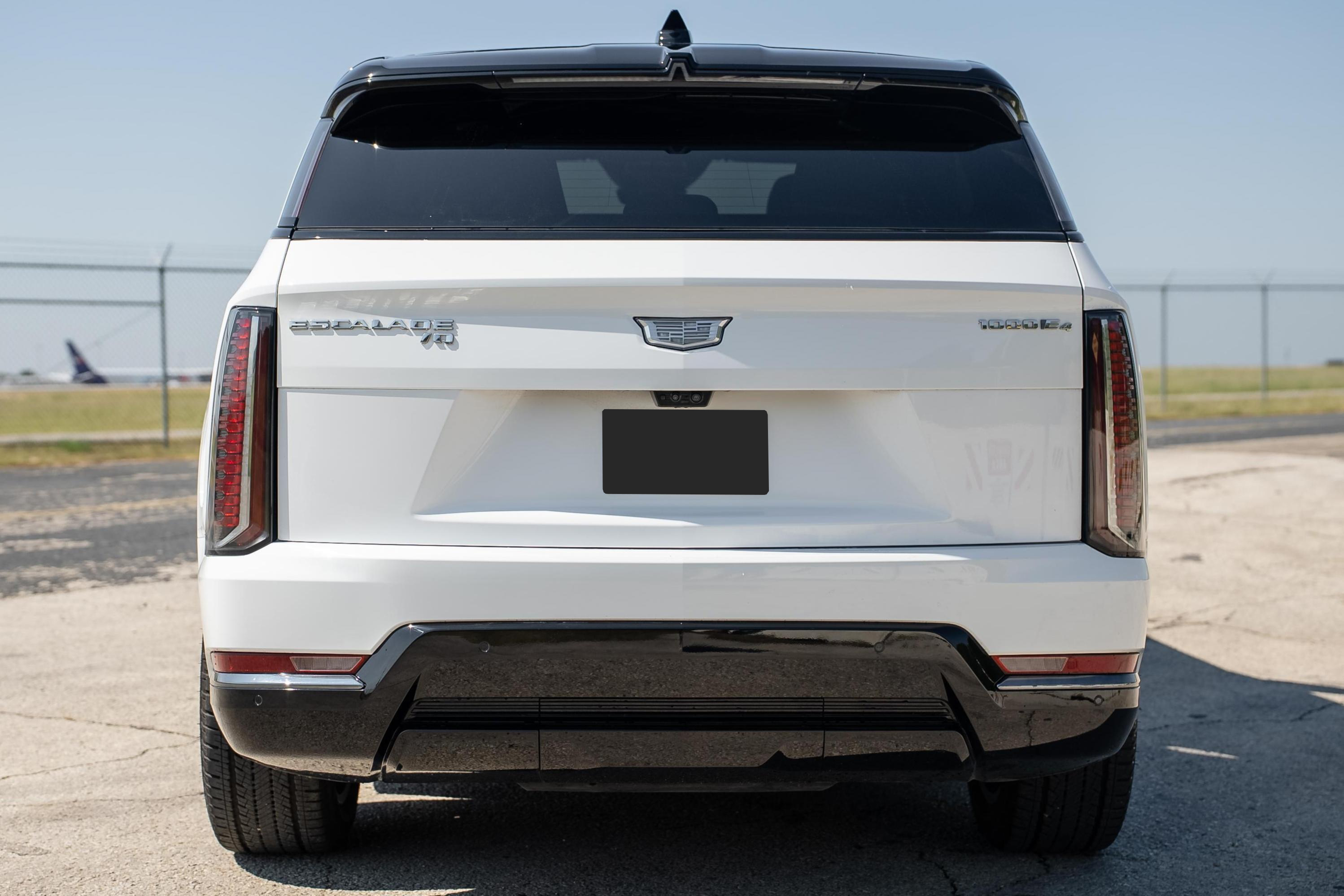 2025 Cadillac Escalade IQ Sport 2