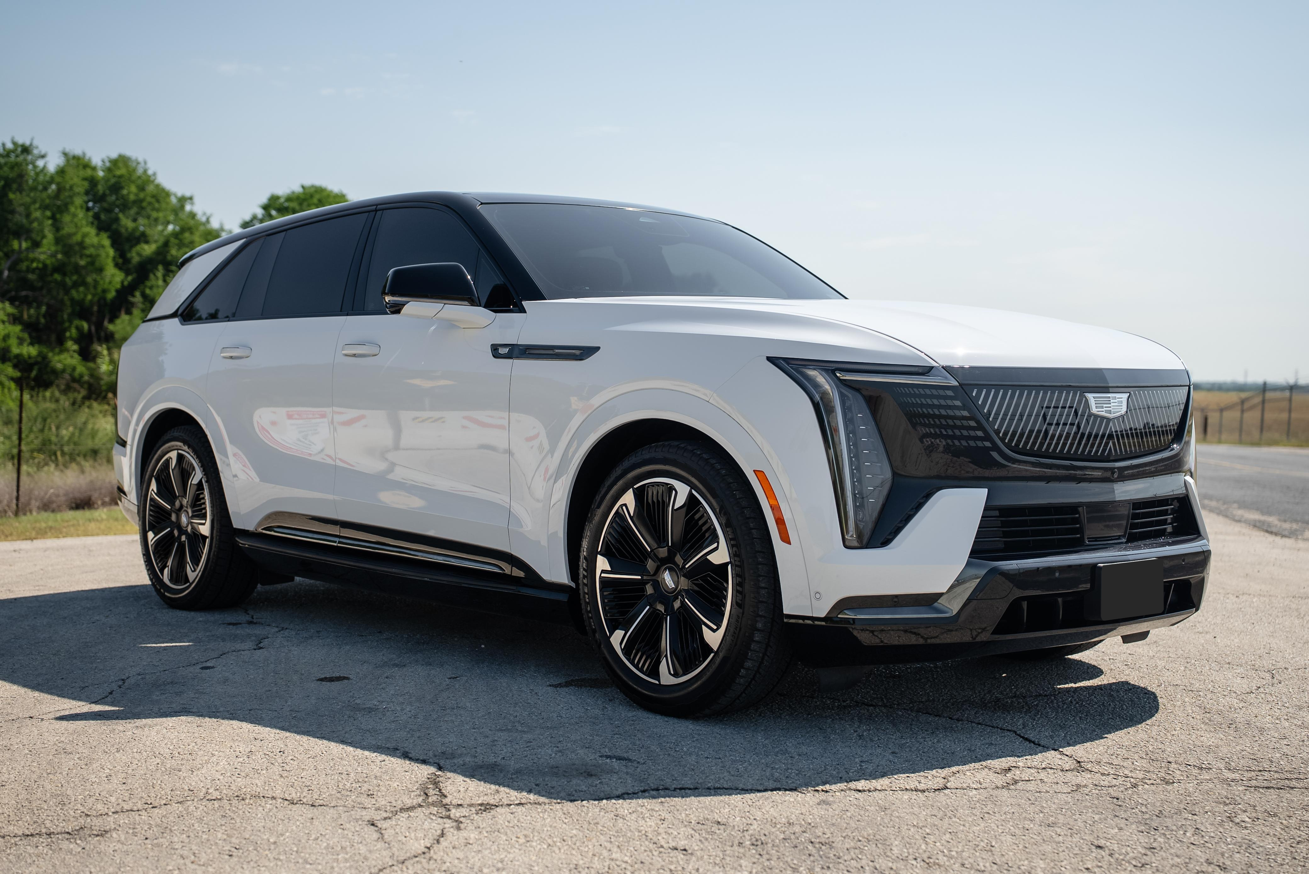 2025 Cadillac Escalade IQ Sport 2