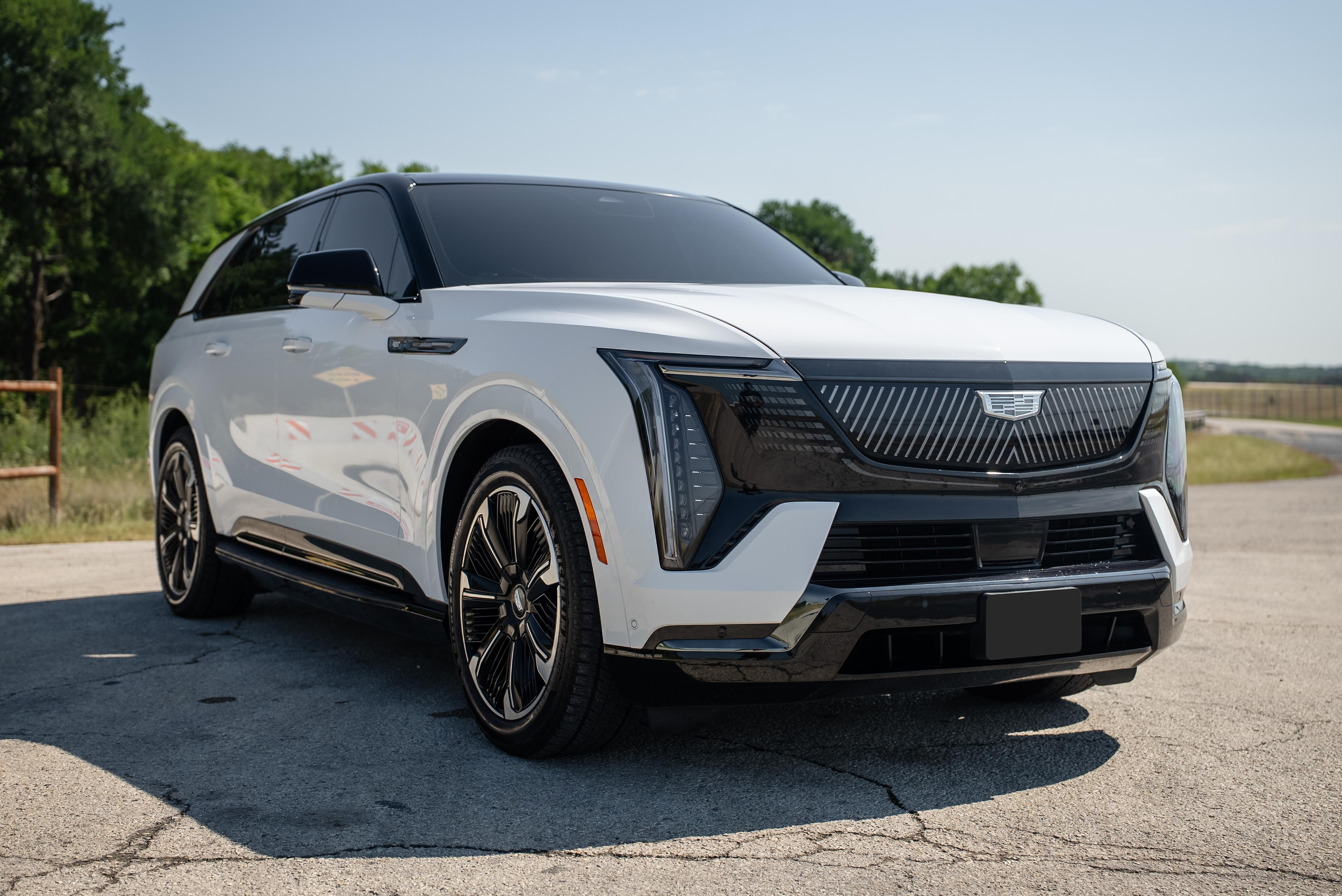 2025 Cadillac Escalade IQ Sport 2