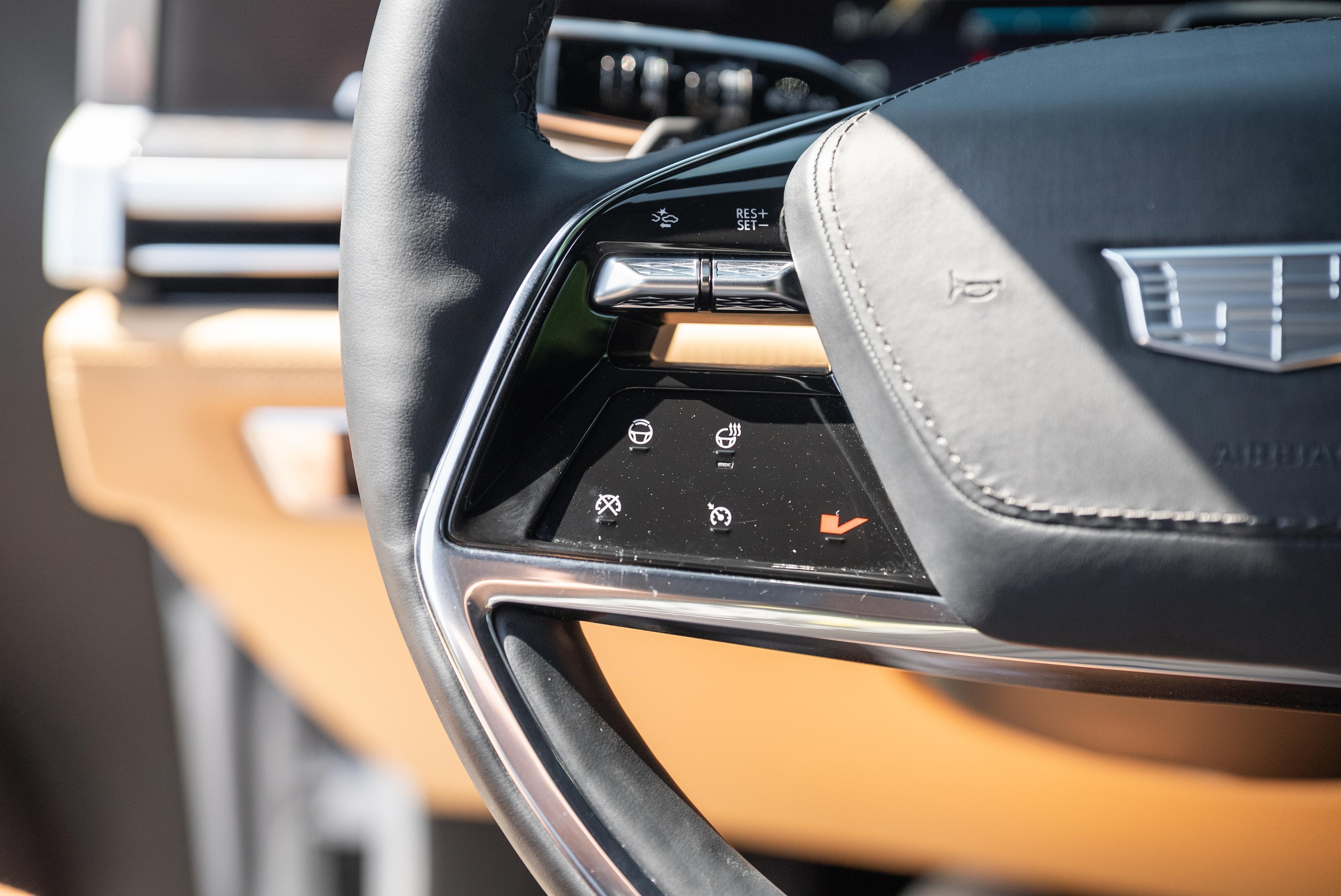 2025 Cadillac Escalade IQ Sport 2