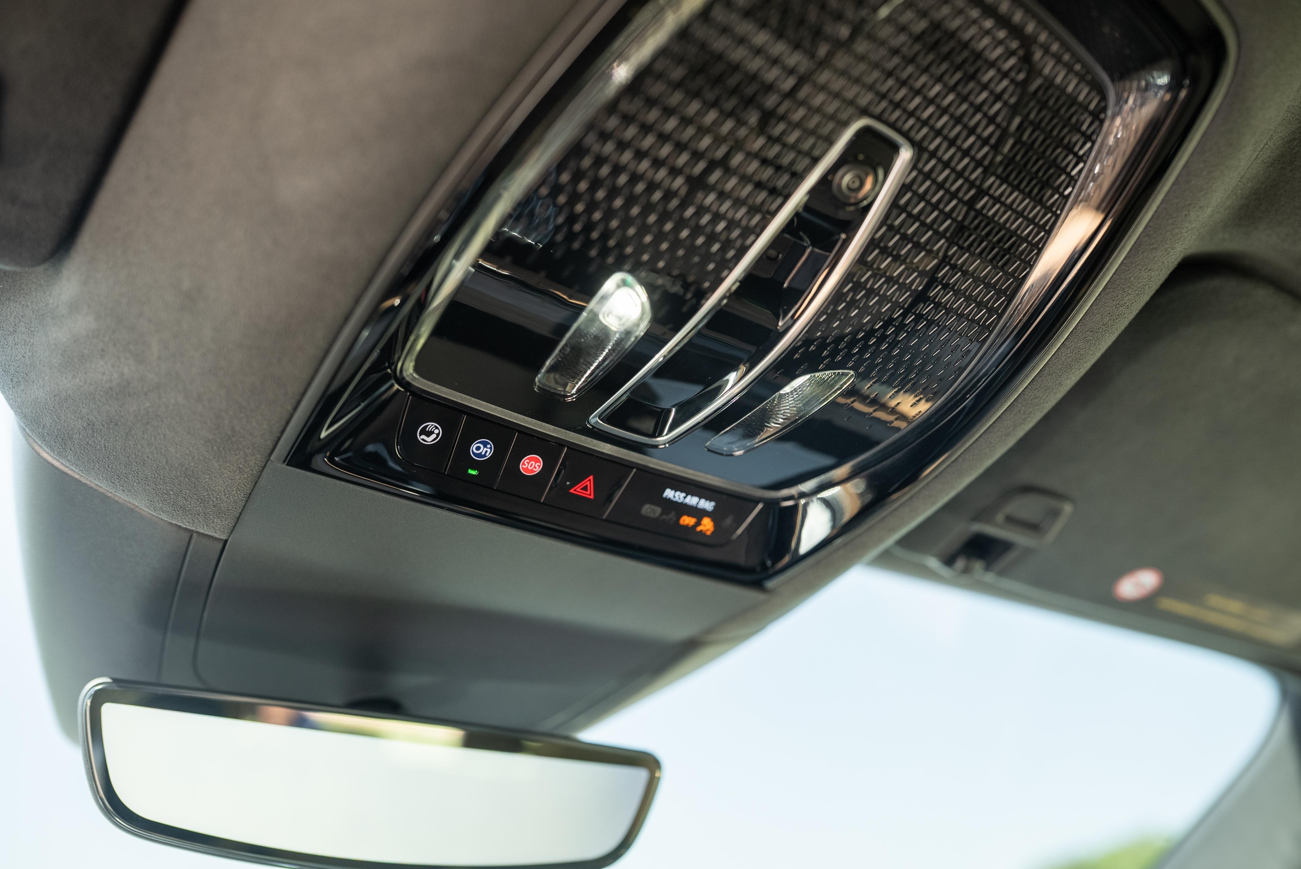 2025 Cadillac Escalade IQ Sport 2