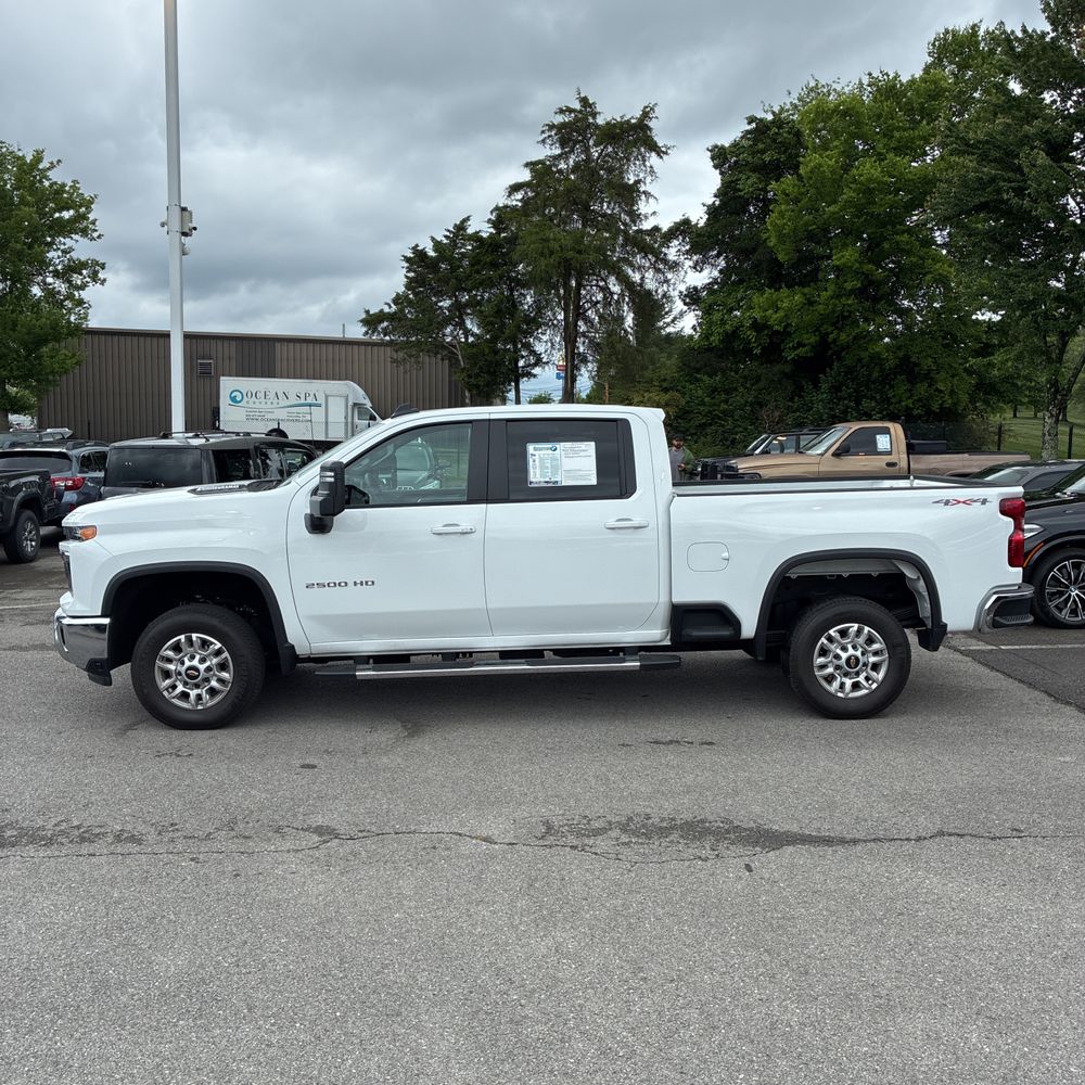 2025 Chevrolet Silverado 2500HD LT
