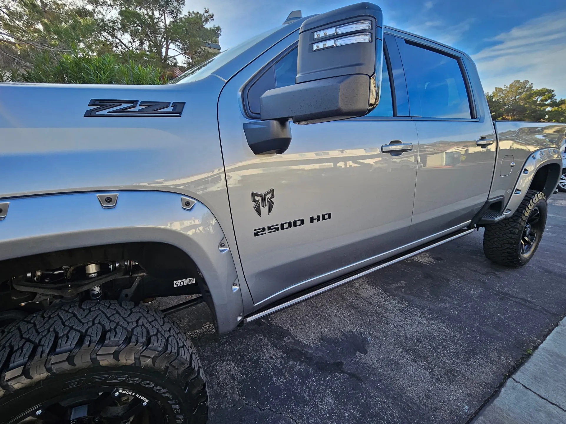 2025 Chevrolet Silverado 2500HD LTZ Crew Cab