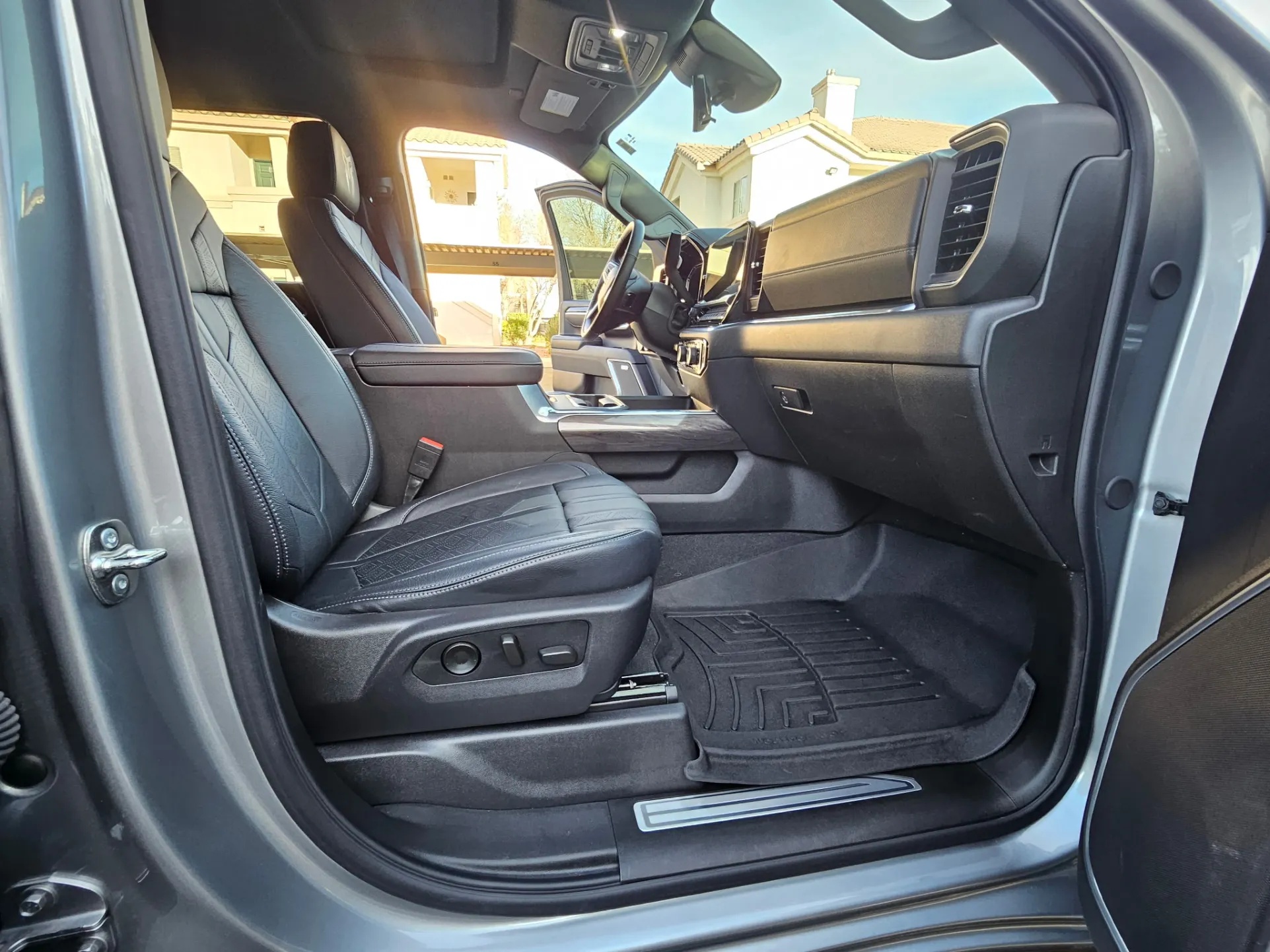 2025 Chevrolet Silverado 2500HD LTZ Crew Cab