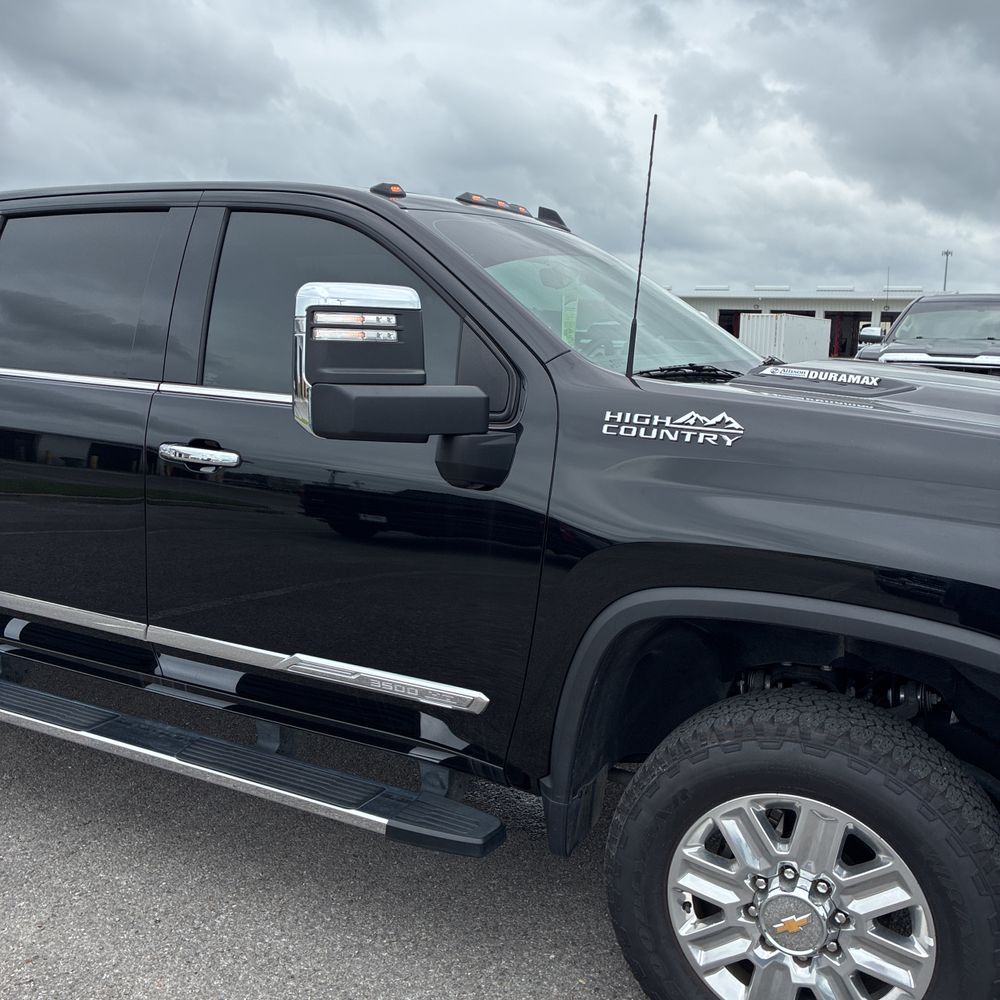 2025 Chevrolet Silverado 3500HD High Country