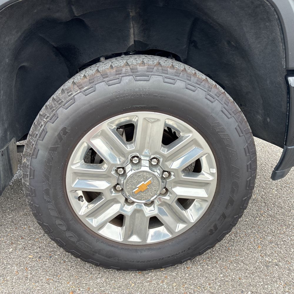 2025 Chevrolet Silverado 3500HD High Country