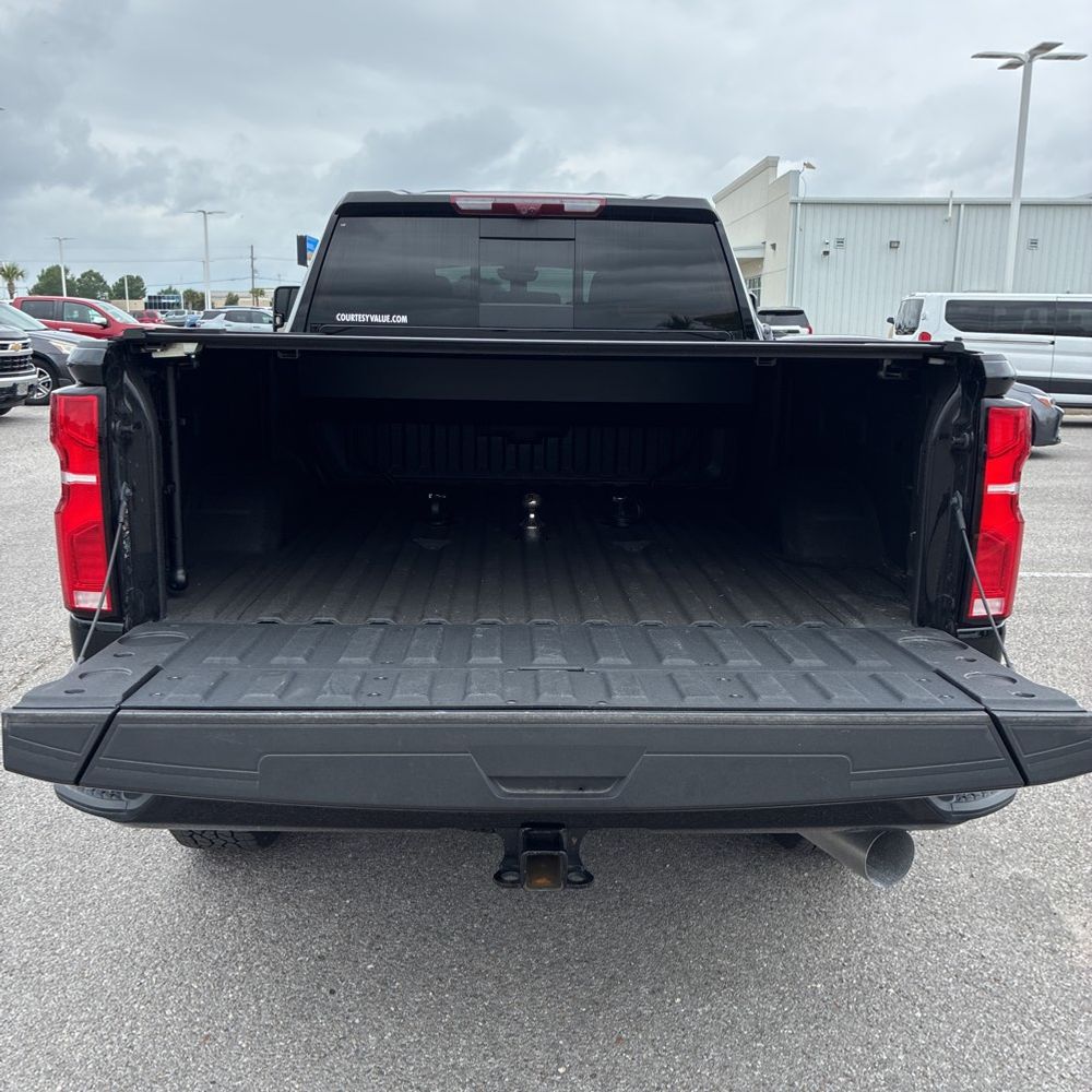 2025 Chevrolet Silverado 3500HD High Country