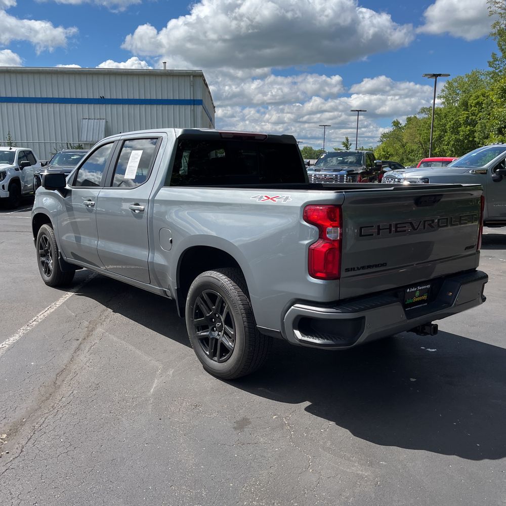 2024 Chevrolet Silverado 1500 RST