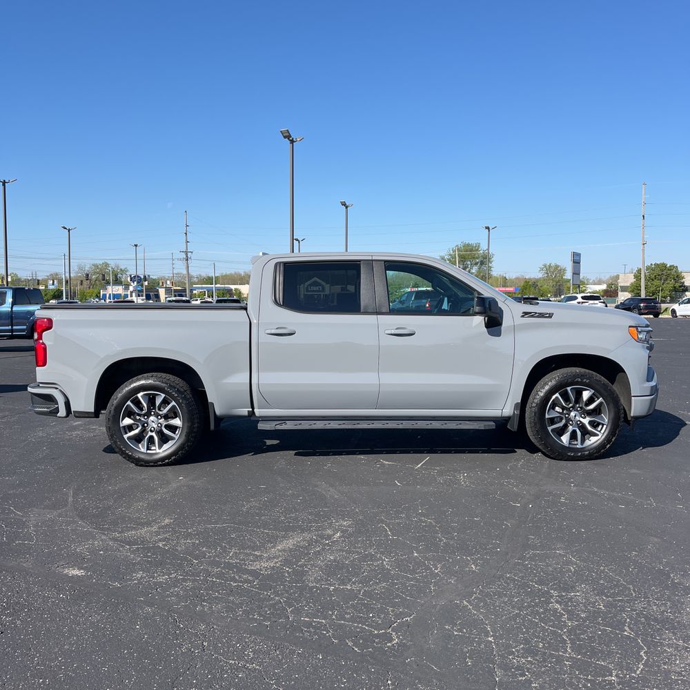 2025 Chevrolet Silverado 1500 RST