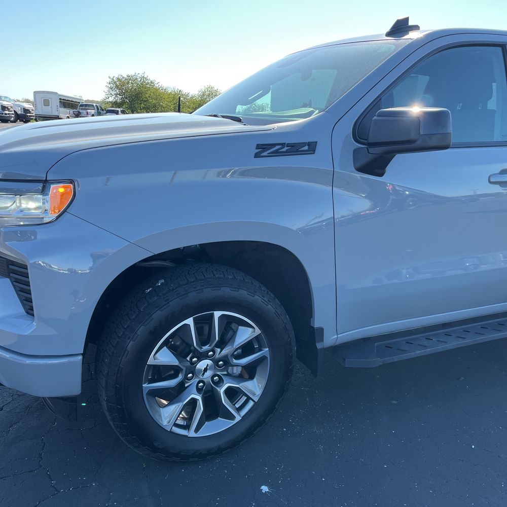2025 Chevrolet Silverado 1500 RST