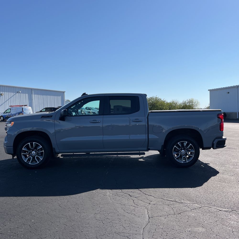 2025 Chevrolet Silverado 1500 RST