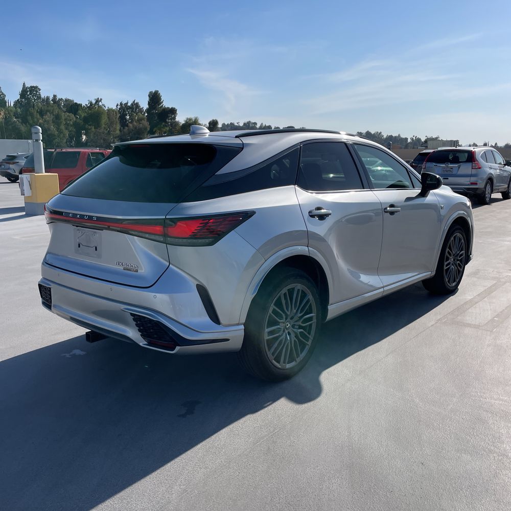 2023 Lexus RX 500h F SPORT Performance