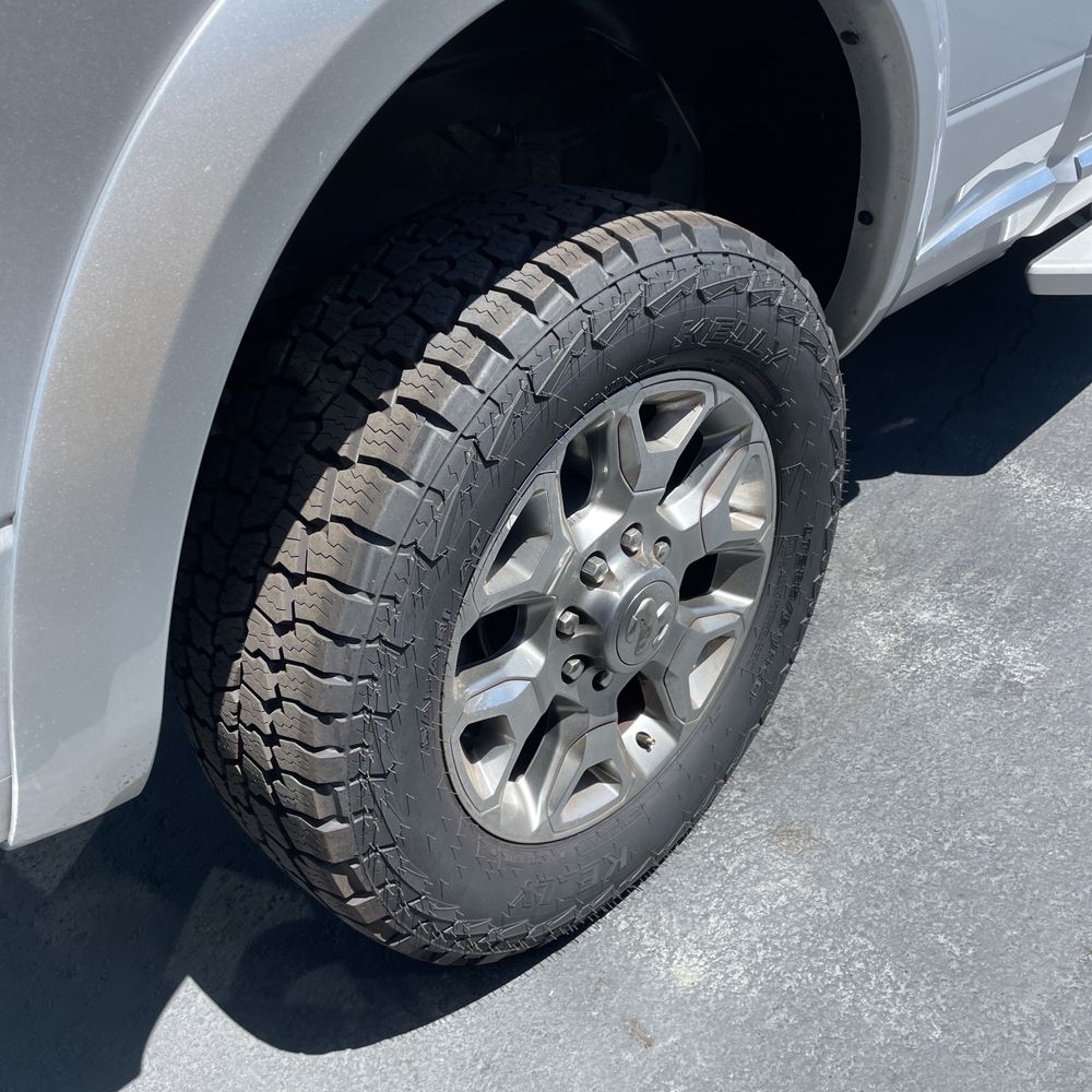 2018 Ram 3500 Limited Mega Cab 4x2 6'4" Box