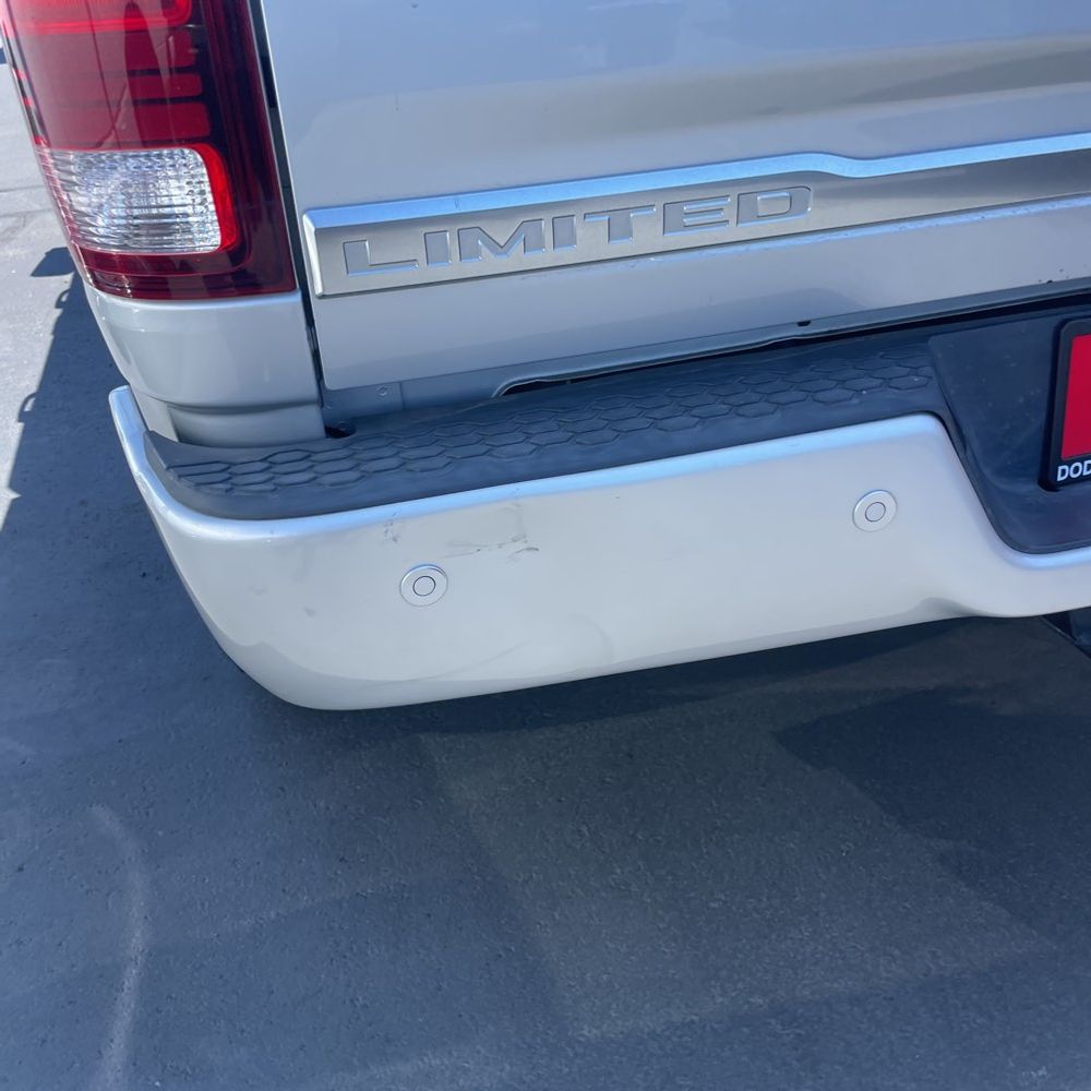 2018 Ram 3500 Limited Mega Cab 4x2 6'4" Box