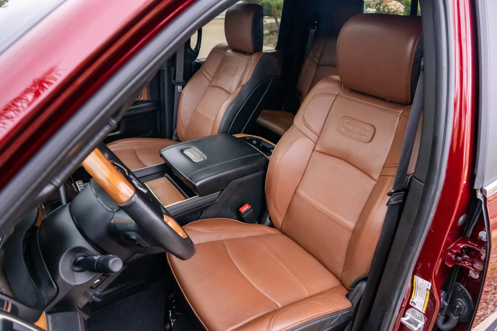 2019 Ram 3500 Laramie Longhorn Mega Cab Dually