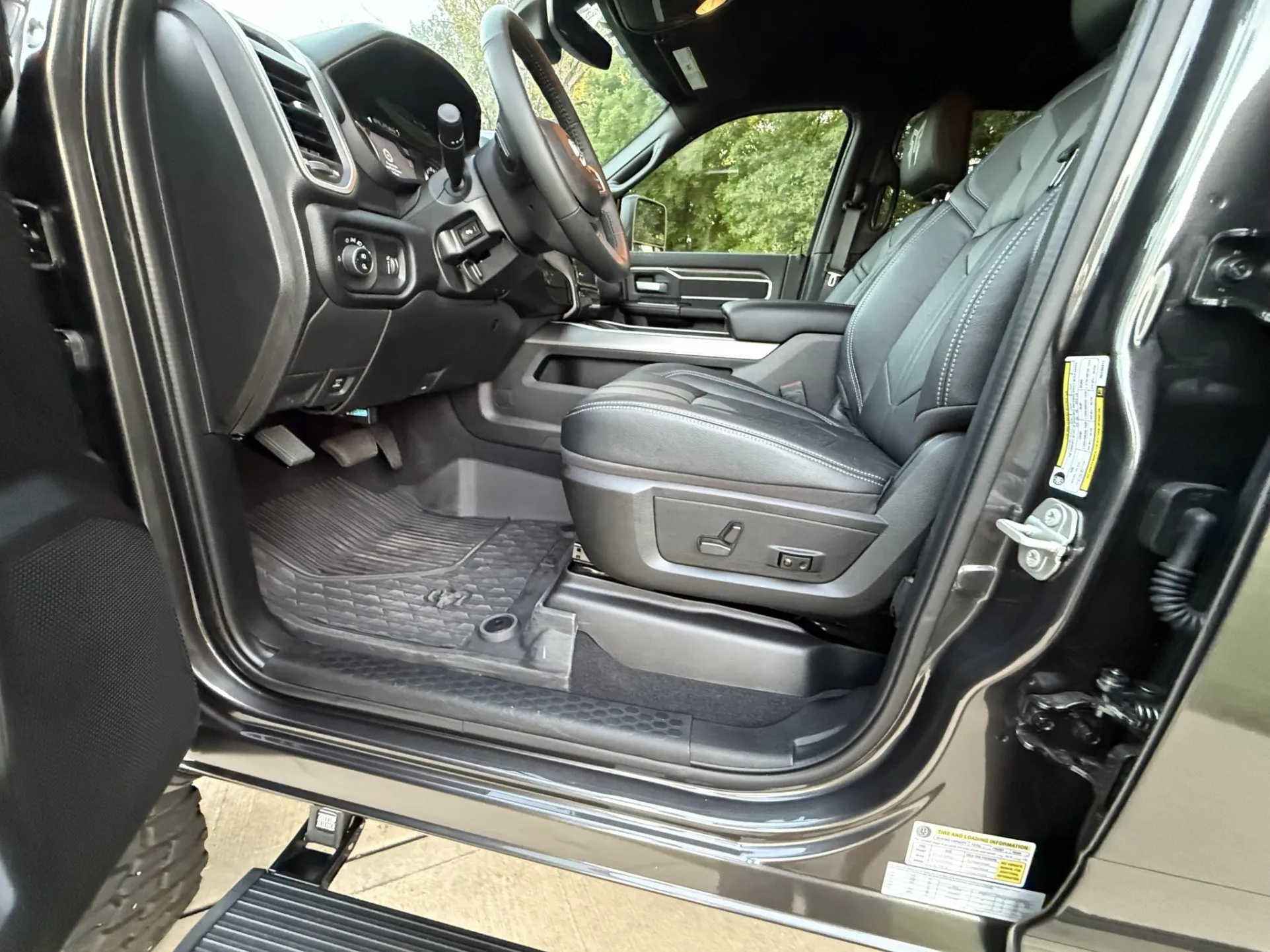 2024 Ram 2500 Big Horn Crew Cab