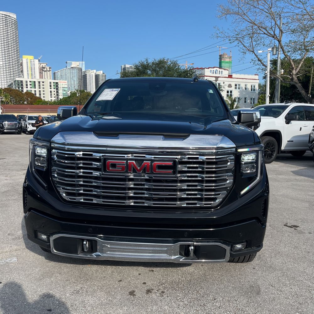 2024 GMC Sierra 1500 Denali