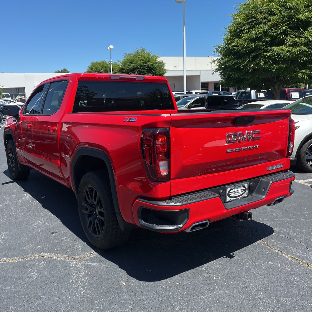 2025 GMC Sierra 1500 Elevation