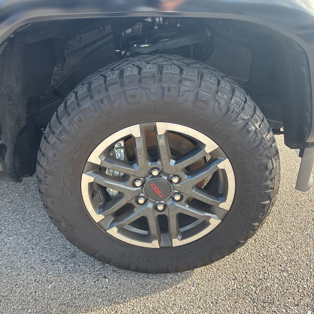 2025 Toyota Tacoma TRD Sport