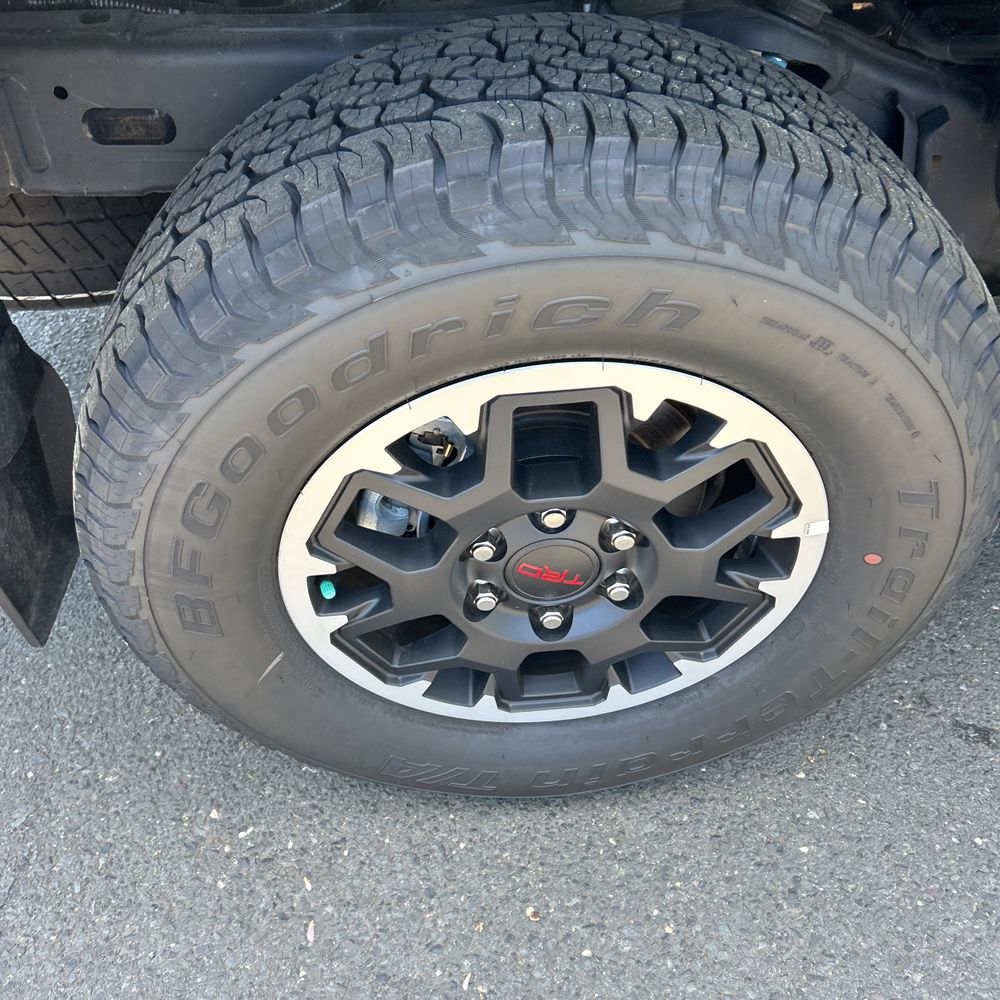 2024 Toyota Tacoma TRD Off-Road