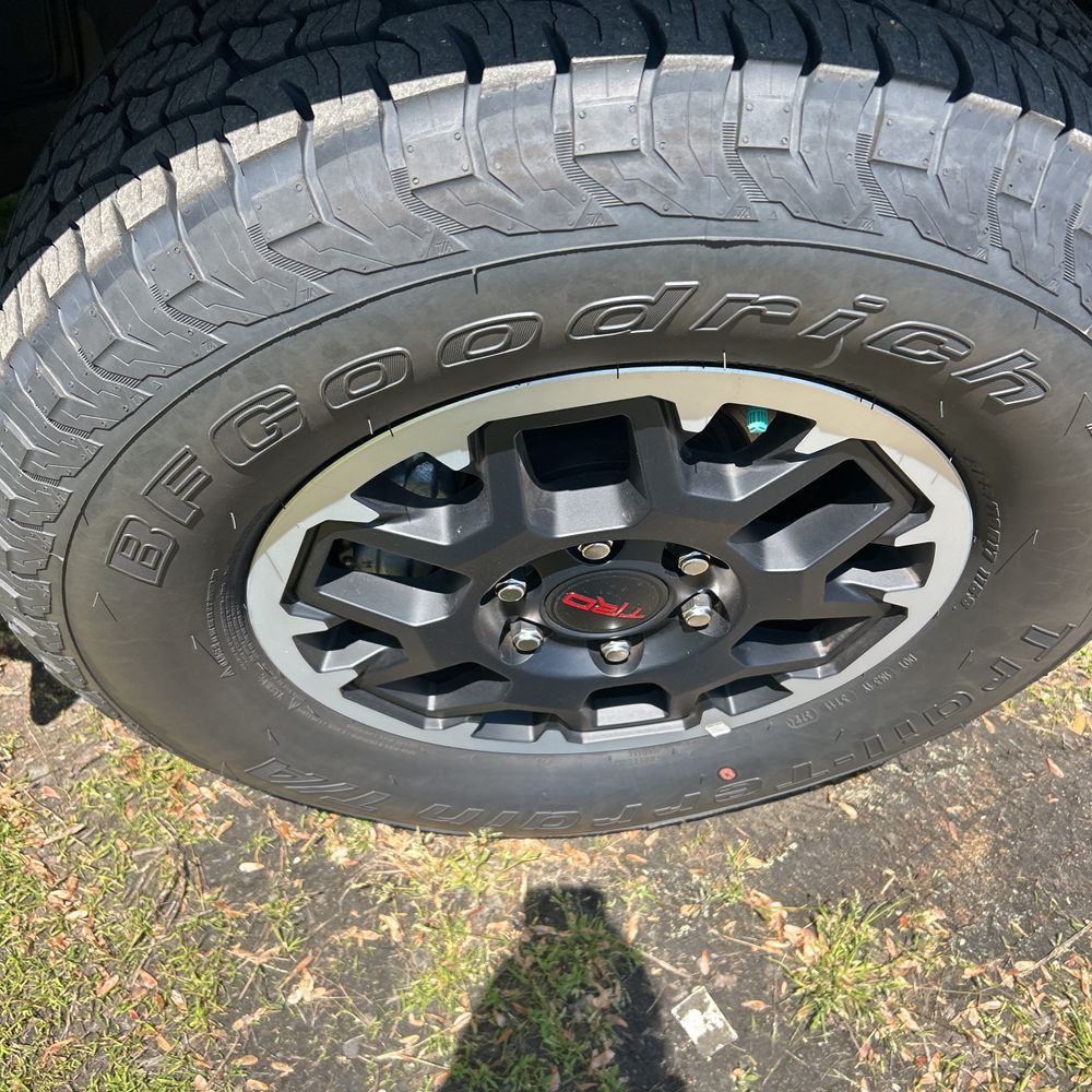 2024 Toyota Tacoma TRD Off-Road