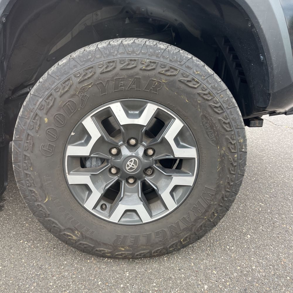 2023 Toyota Tacoma TRD Off-Road