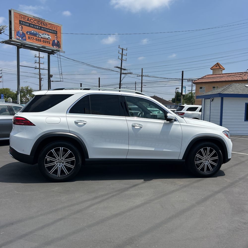 2025 Mercedes-Benz GLE 450e 4MATIC