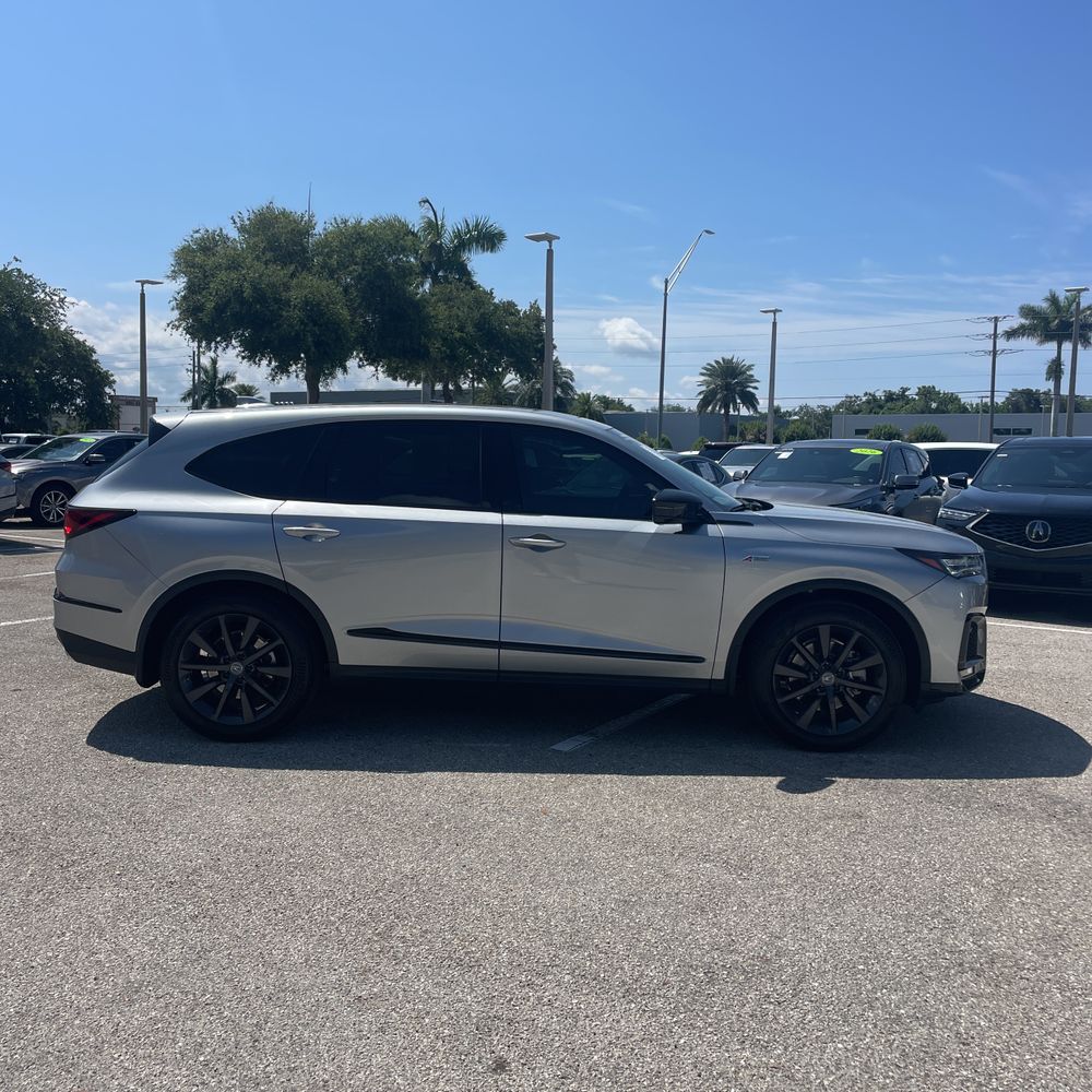 2026 Acura MDX SH-AWD w/A-SPEC
