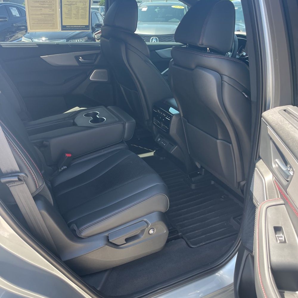 2026 Acura MDX SH-AWD w/A-SPEC