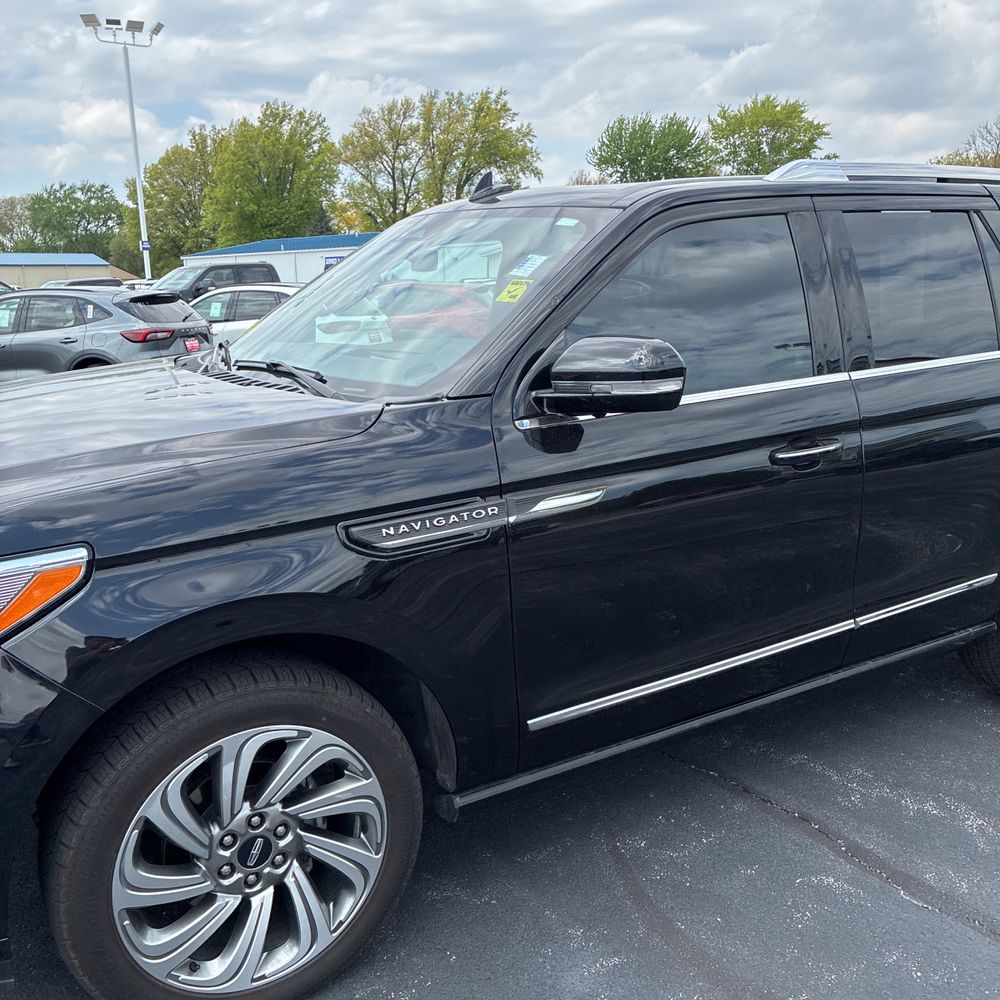 2023 Lincoln Navigator Reserve