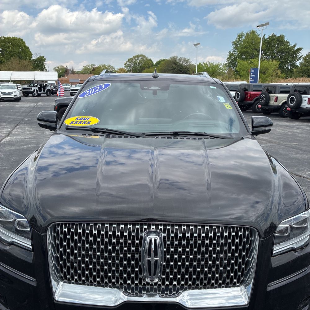 2023 Lincoln Navigator Reserve