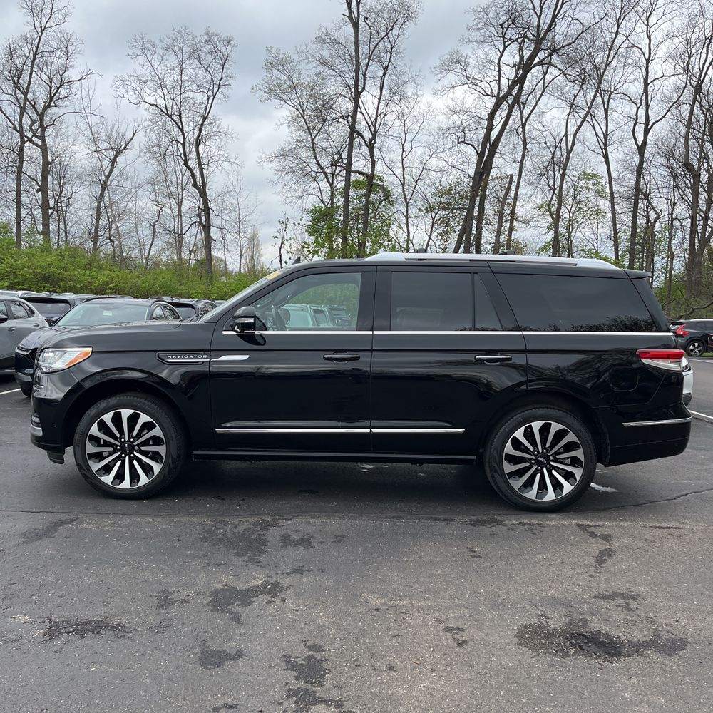2022 Lincoln Navigator Reserve