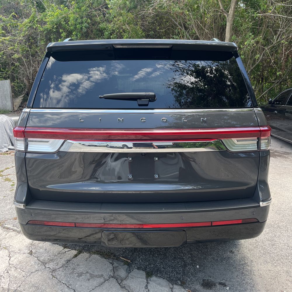 2024 Lincoln Navigator Black Label