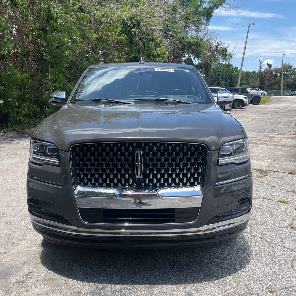 2024 Lincoln Navigator Black Label