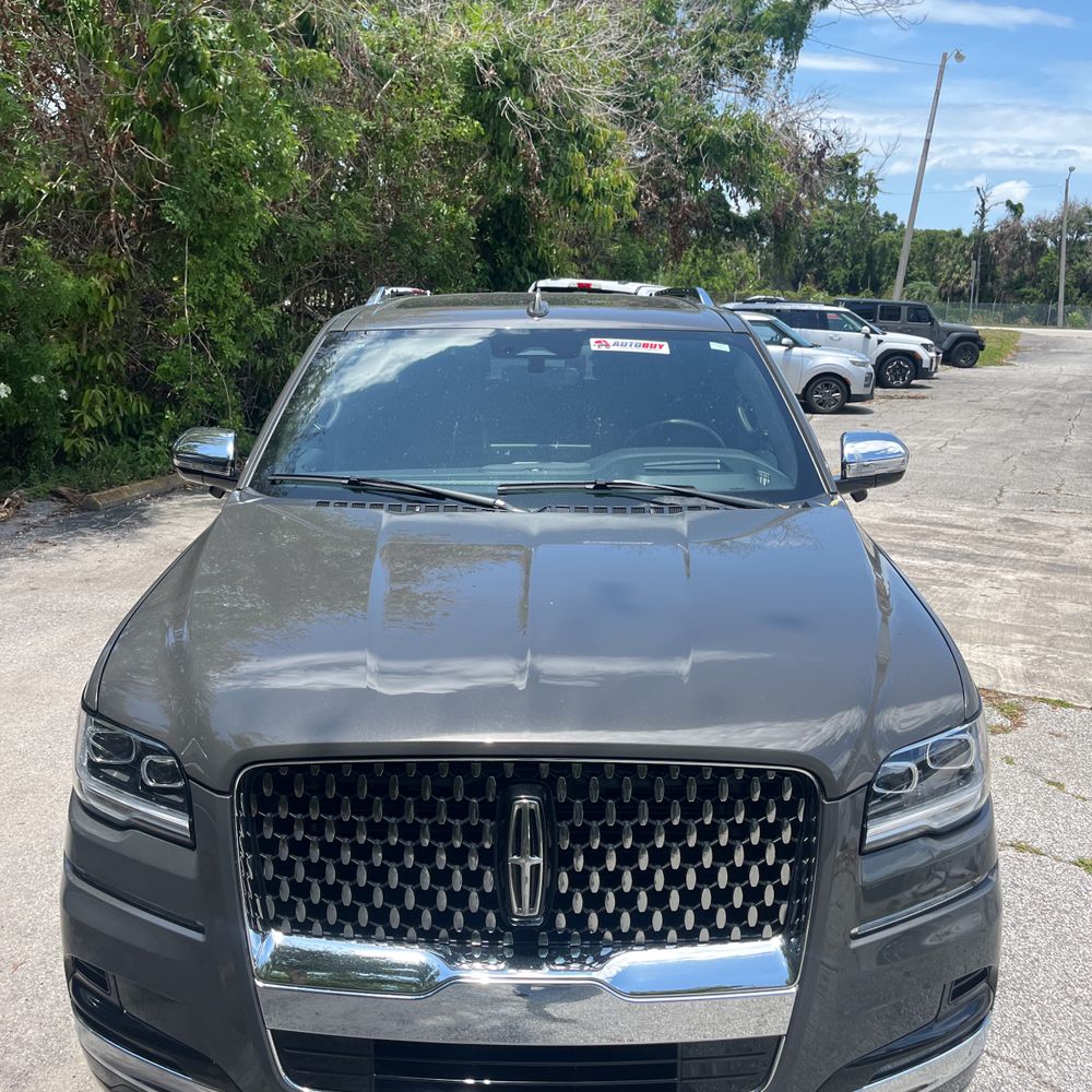 2024 Lincoln Navigator Black Label