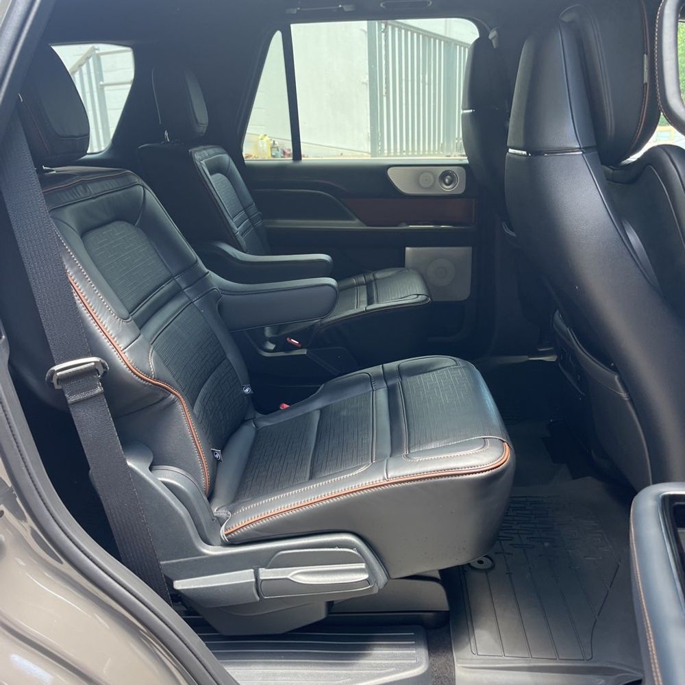 2024 Lincoln Navigator Black Label