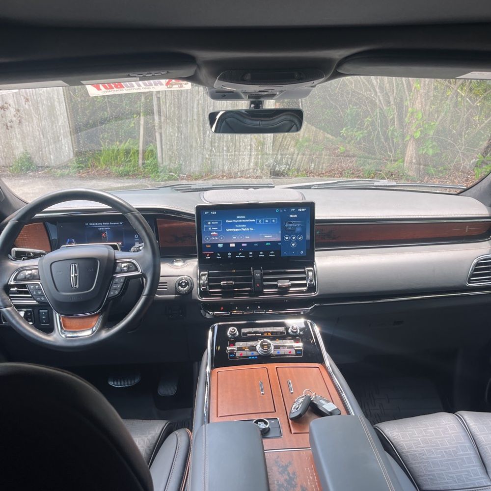 2024 Lincoln Navigator Black Label