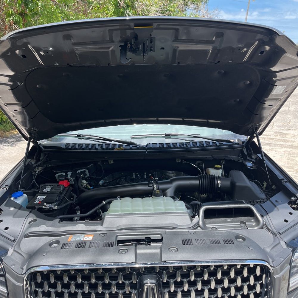 2024 Lincoln Navigator Black Label