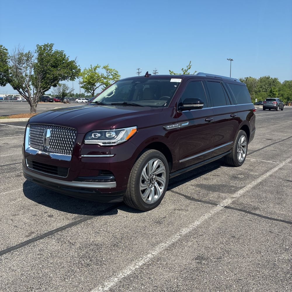 2024 Lincoln Navigator L Reserve