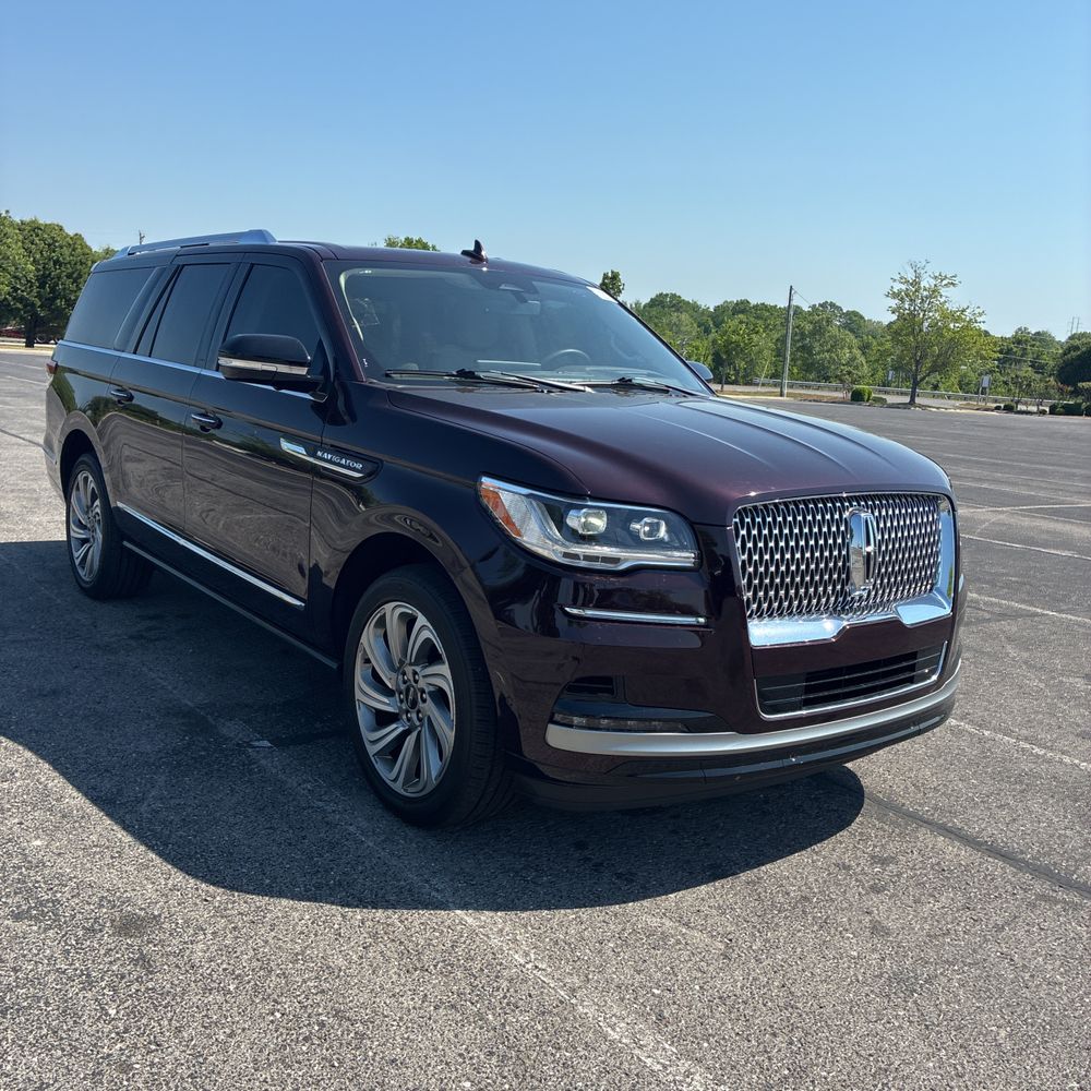 2024 Lincoln Navigator L Reserve