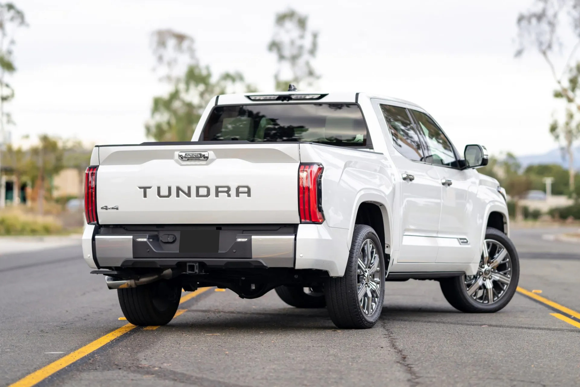 2023 Toyota Tundra Hybrid Capstone