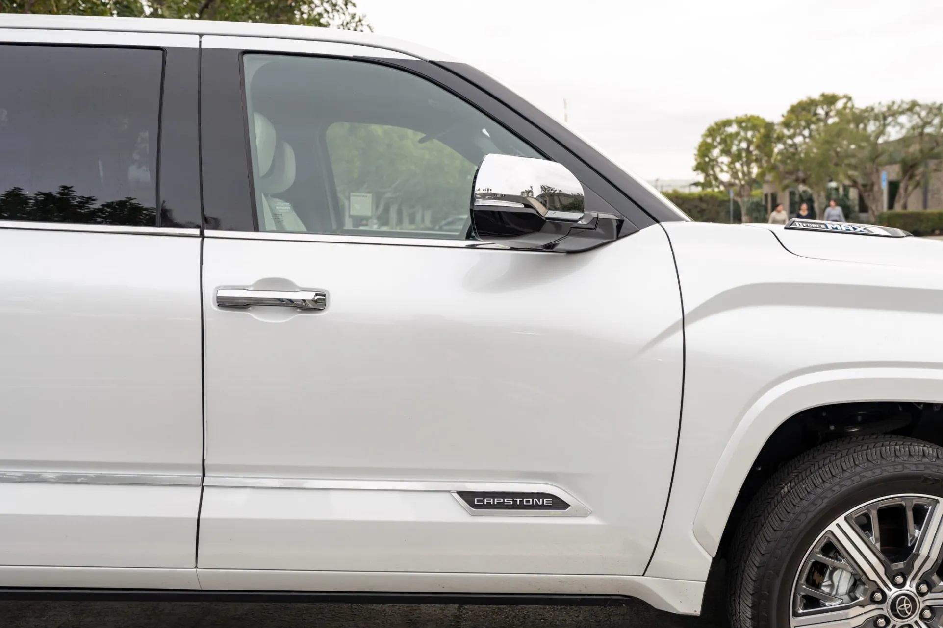 2023 Toyota Tundra Hybrid Capstone