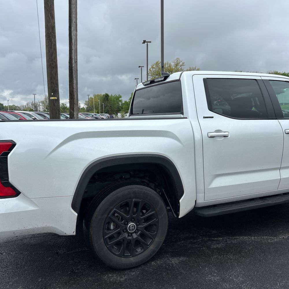 2024 Toyota Tundra Limited HV