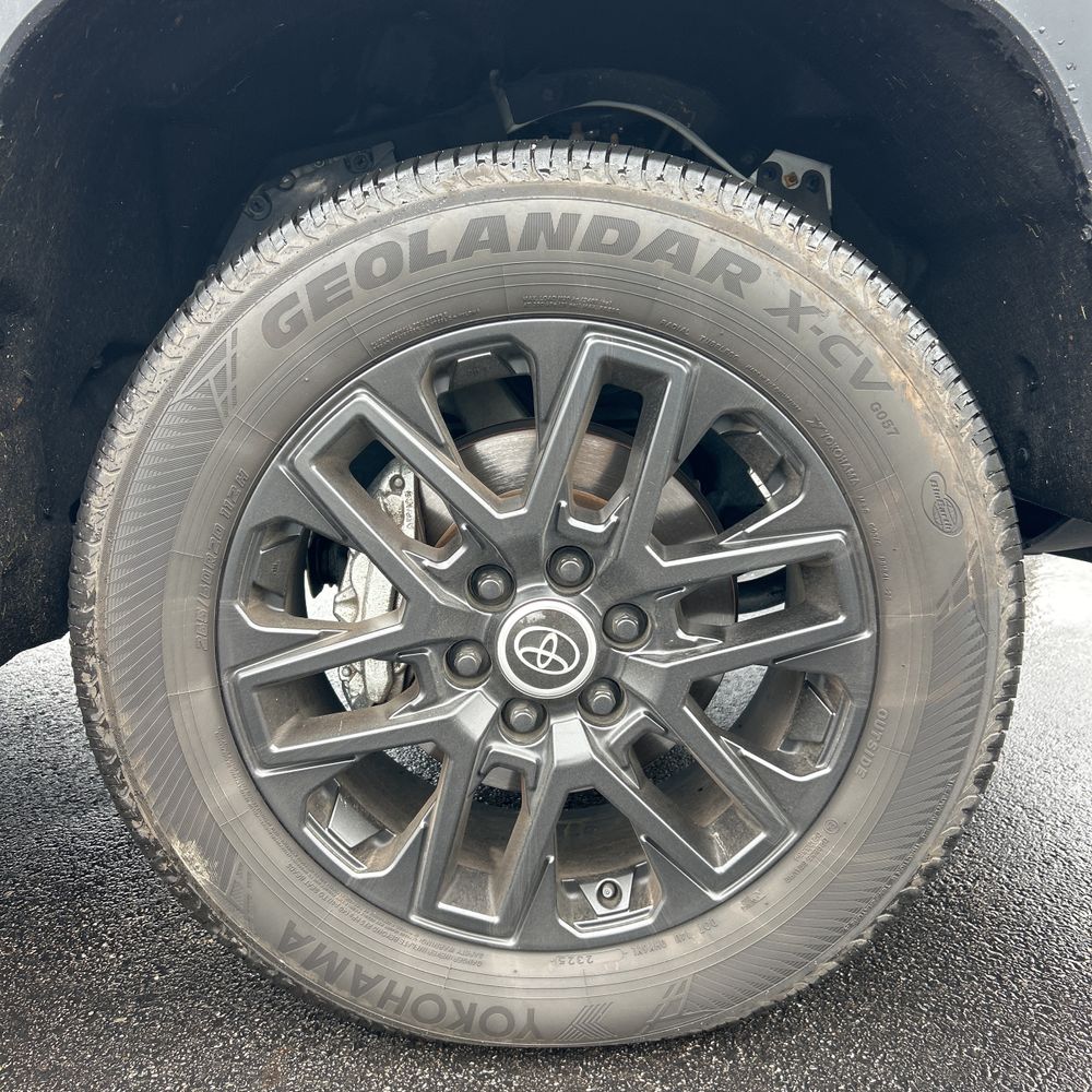 2024 Toyota Tundra Limited HV