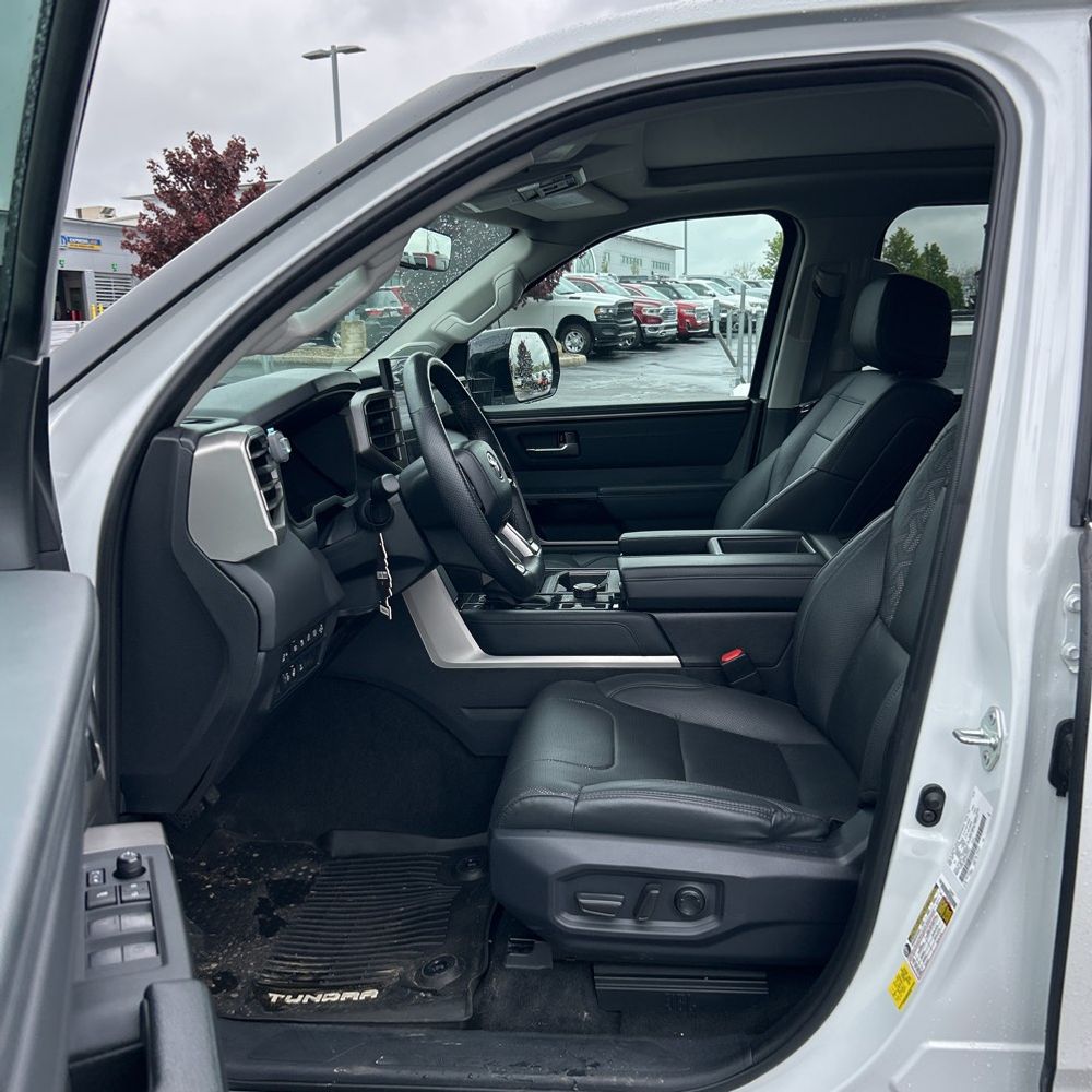 2024 Toyota Tundra Limited HV