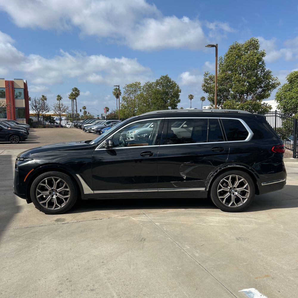 2024 BMW X7 xDrive40i